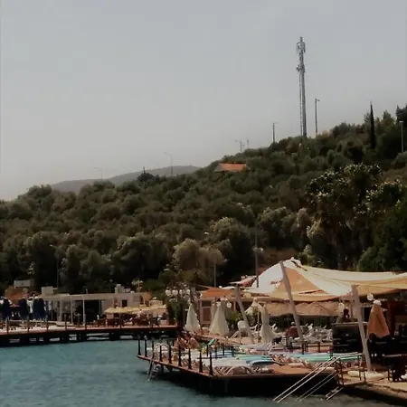 Anar Beach Hotel